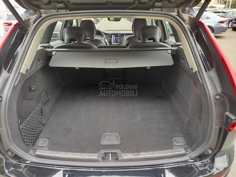 Volvo XC60 D4 MOMENTUM PRO A/T