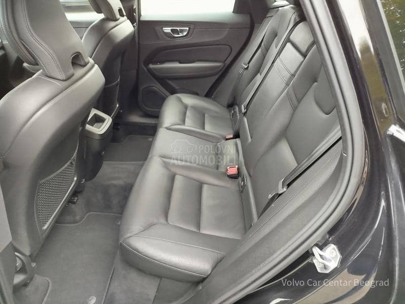 Volvo XC60 D4 MOMENTUM PRO A/T