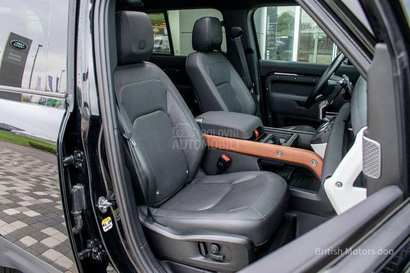 Land Rover Defender SE D250