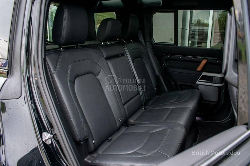 Land Rover Defender SE D250