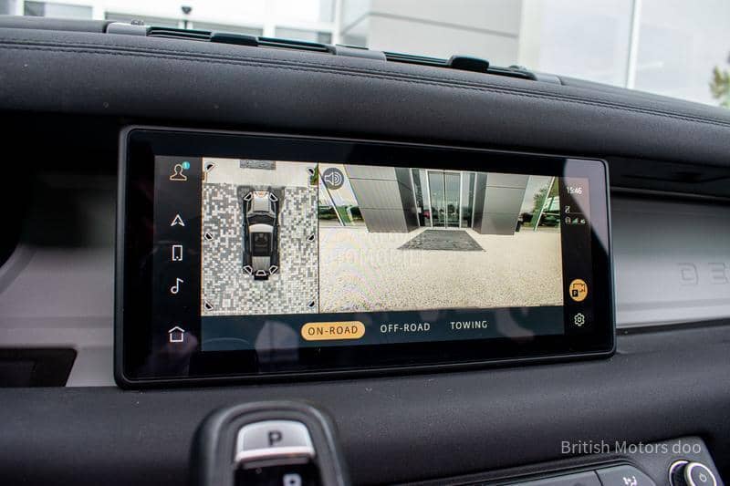 Land Rover Defender SE D250