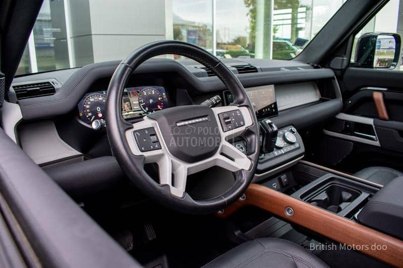 Land Rover Defender SE D250