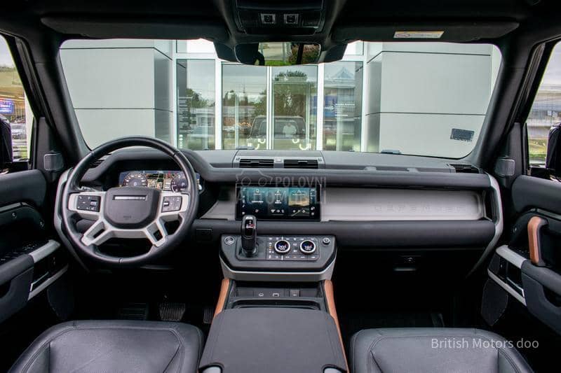 Land Rover Defender SE D250