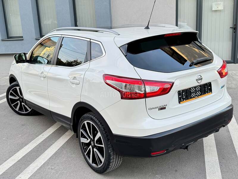 Nissan Qashqai TEKNA/PANO/360/KOŽA