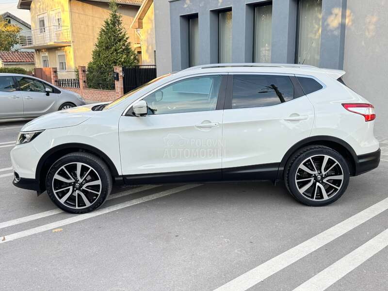 Nissan Qashqai TEKNA/PANO/360/KOŽA