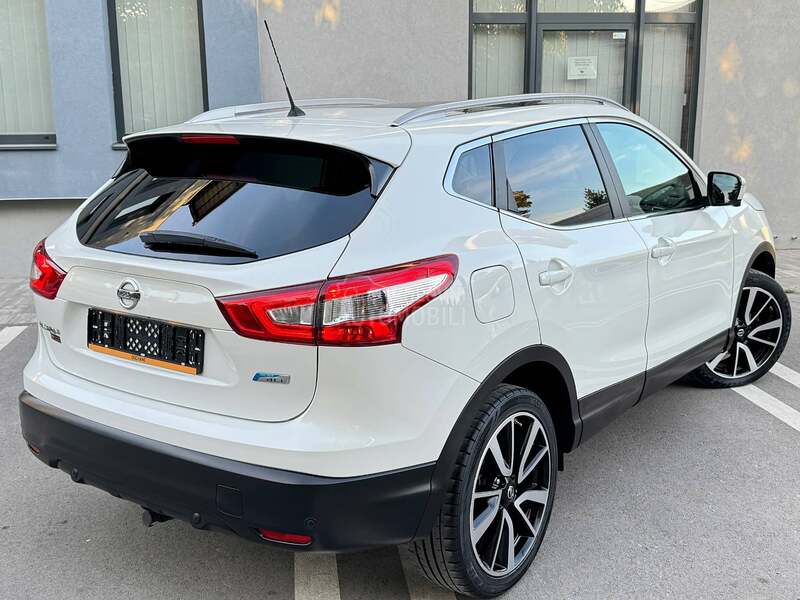 Nissan Qashqai TEKNA/PANO/360/KOŽA