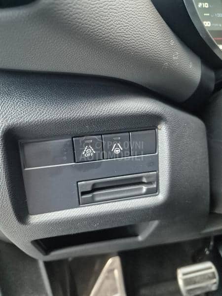 Citroen C5 Aircross 1.5 HDI SHINE EAT8