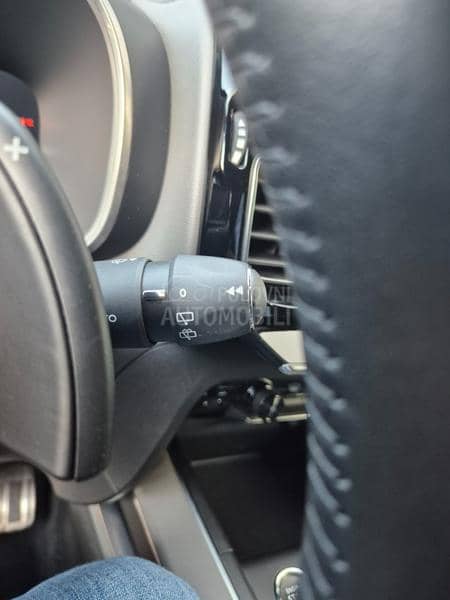 Citroen C5 Aircross 1.5 HDI SHINE EAT8