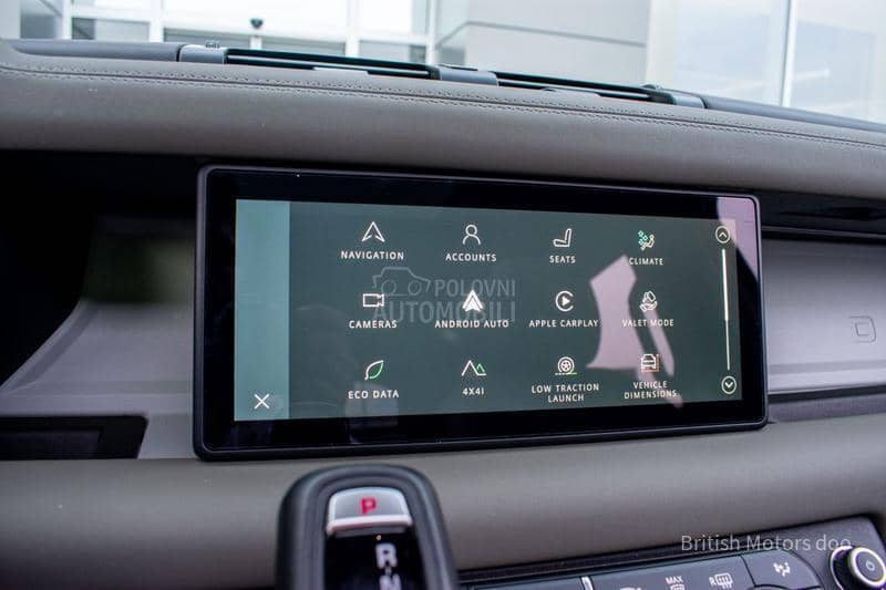 Land Rover Defender SE D250