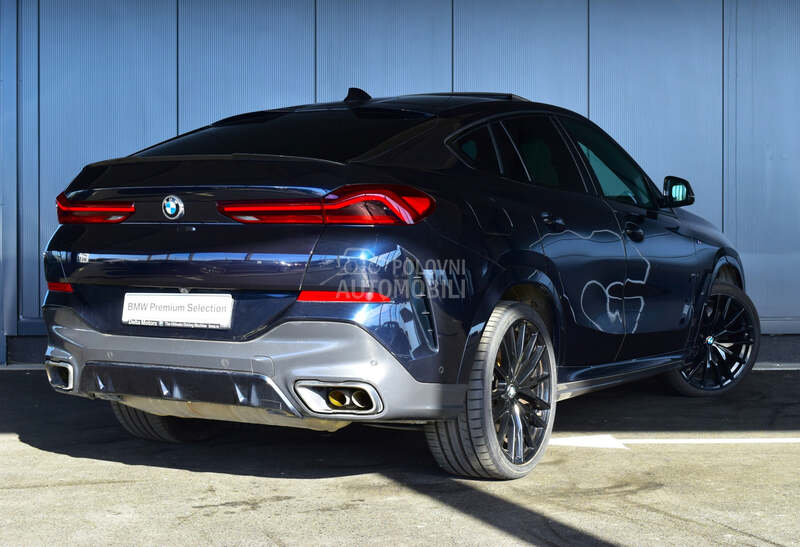 BMW X6 M50i xDrive
