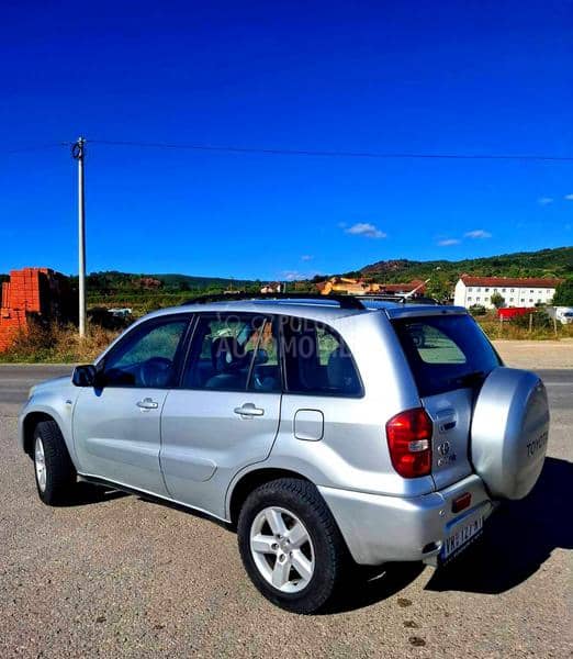 Toyota RAV 4 