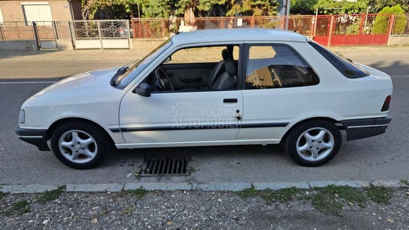 Peugeot 309 1.4