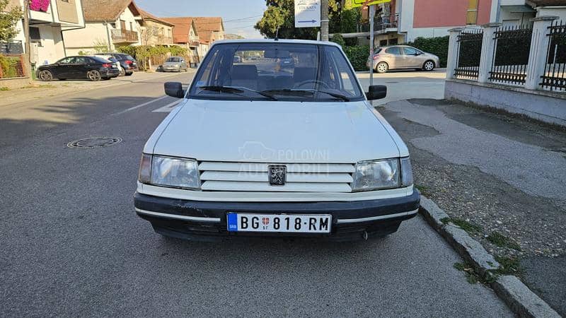 Peugeot 309 1.4