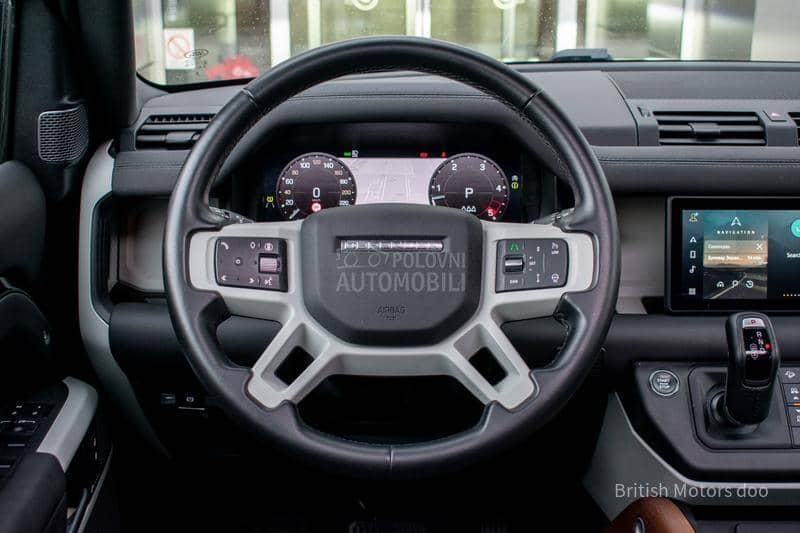 Land Rover Defender SE D250