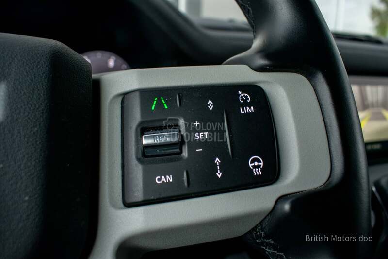 Land Rover Defender SE D250