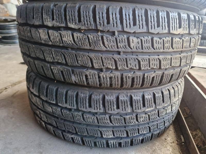 Kumho 205/65 R16 Zimska