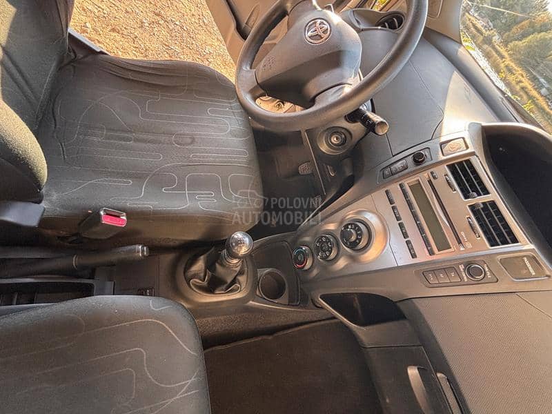 Toyota Yaris 1.4