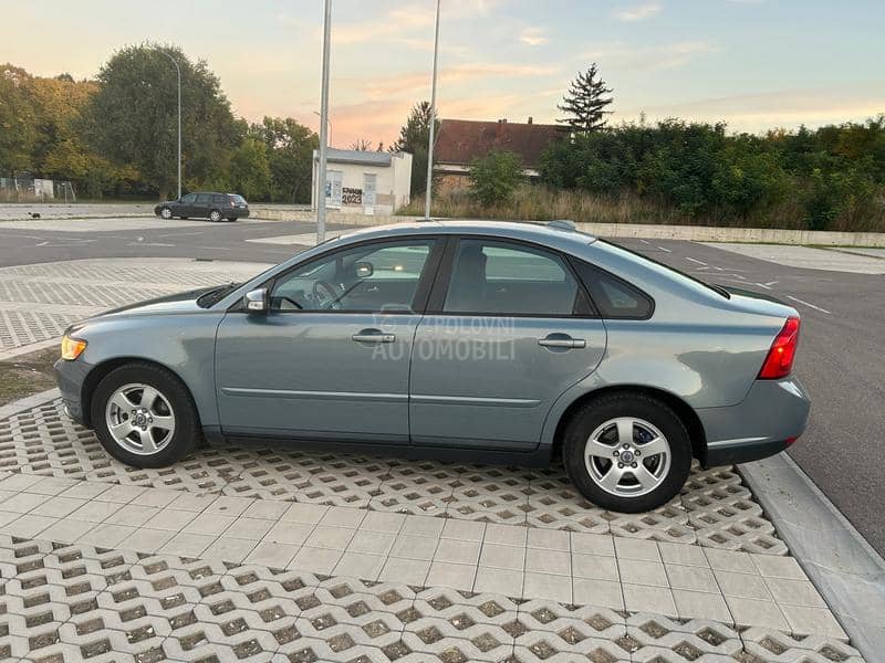 Volvo S40 1.6 hdi  1 0 9 k s
