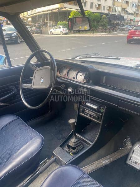 BMW 1502