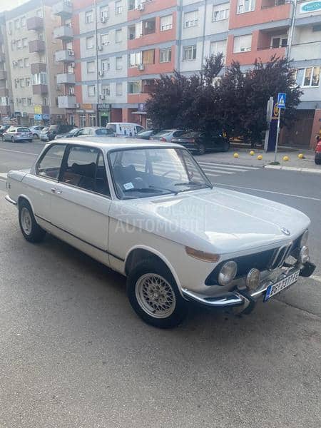 BMW 1502
