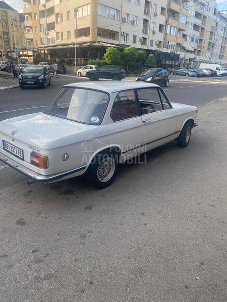 BMW 1502