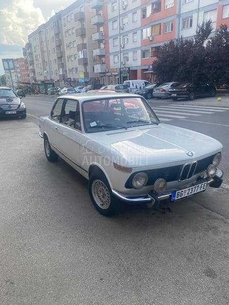 BMW 1502