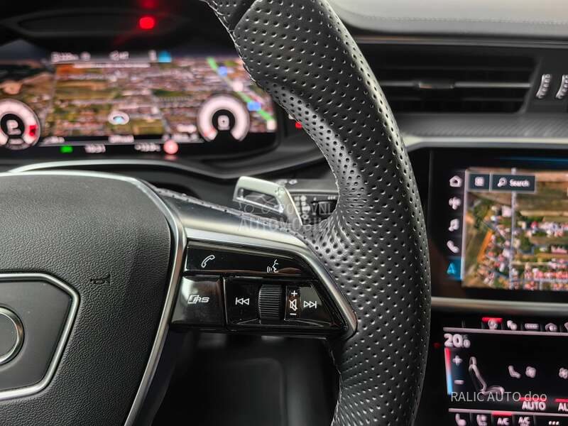 Audi RS6 AIRMATIC/HIBRID