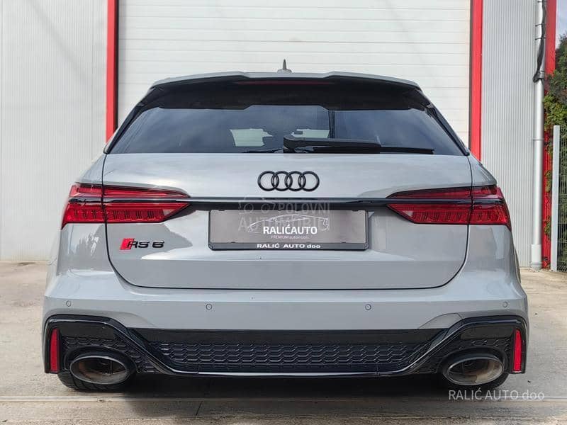 Audi RS6 AIRMATIC/HIBRID