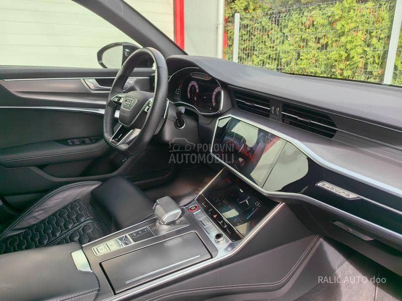 Audi RS6 AIRMATIC/HIBRID