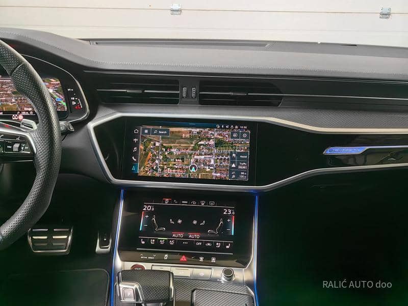 Audi RS6 AIRMATIC/HIBRID