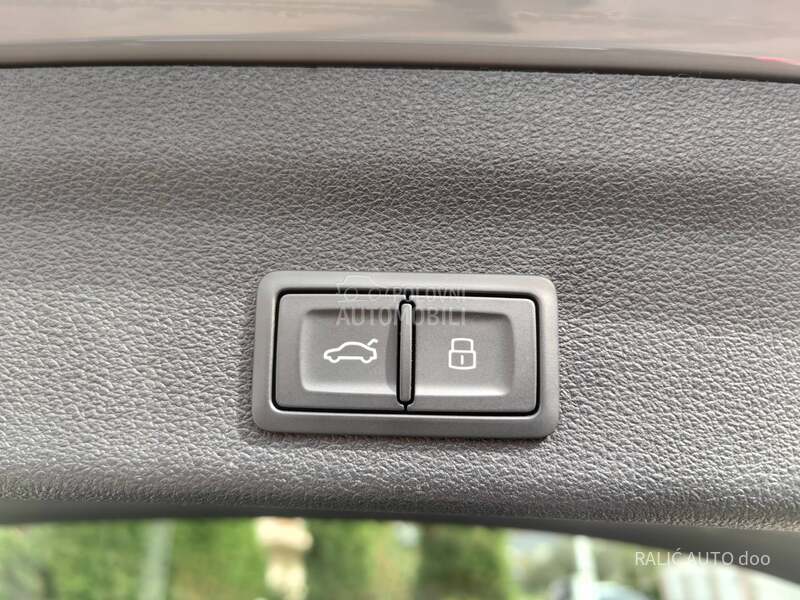 Audi RS6 AIRMATIC/HIBRID