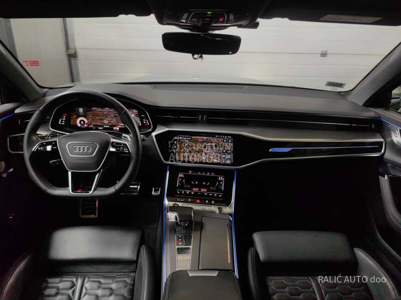 Audi RS6 AIRMATIC/HIBRID