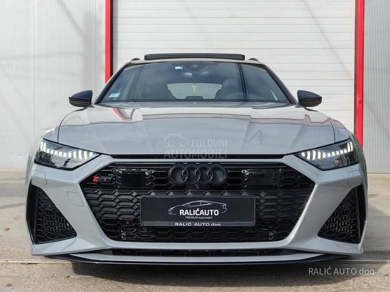 Audi RS6 AIRMATIC/HIBRID