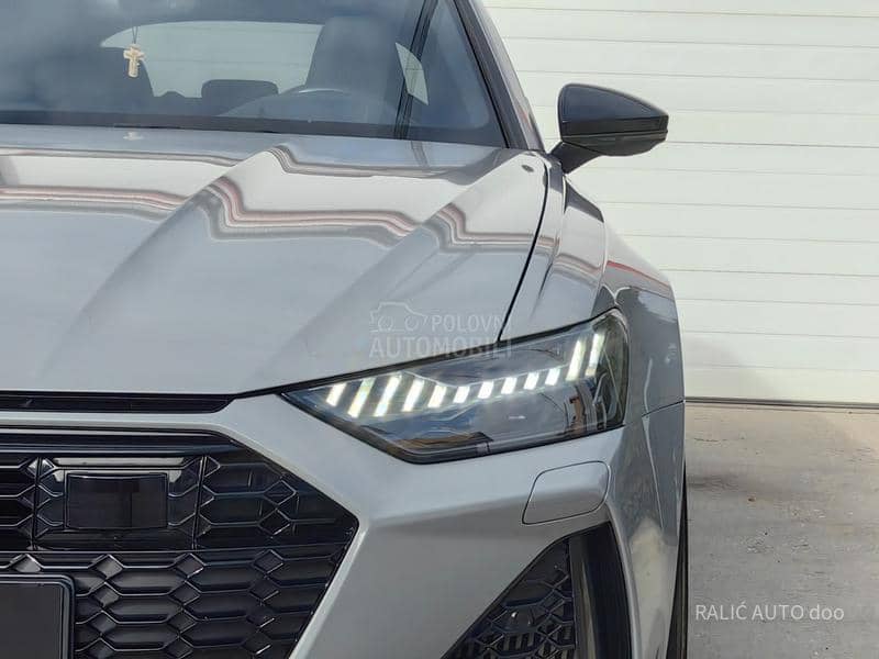 Audi RS6 AIRMATIC/HIBRID