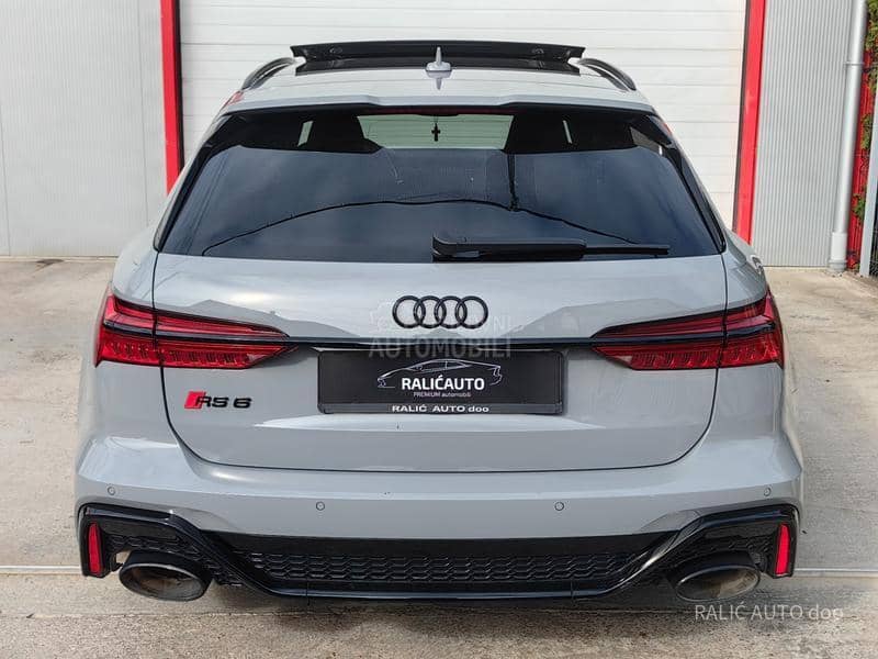 Audi RS6 AIRMATIC/HIBRID
