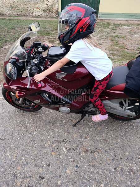 Honda CBR600F