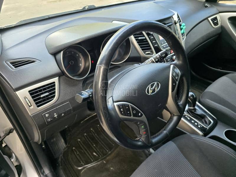 Hyundai i30 1.6/SW/Aut/Premium