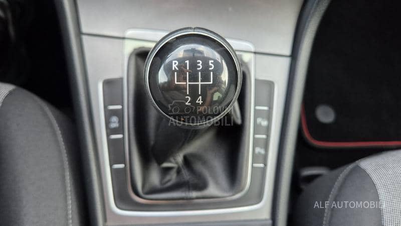 Volkswagen Golf 7 1.2