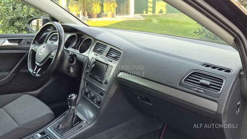 Volkswagen Golf 7 1.2