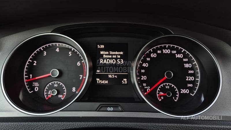 Volkswagen Golf 7 1.2