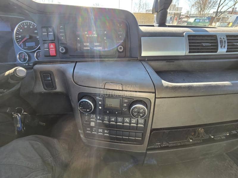 MAN TGX 18.480 MEGA tegljač