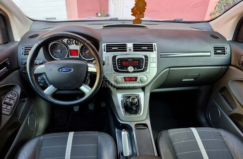 Ford Kuga TITANIUM/PANO