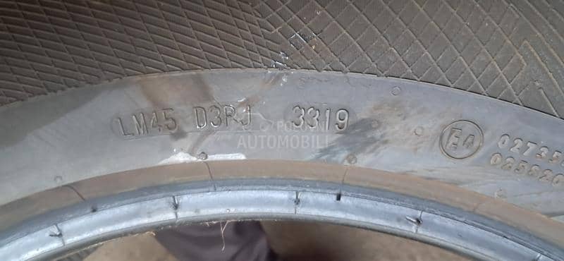 Continental 235/60 R18 Zimska