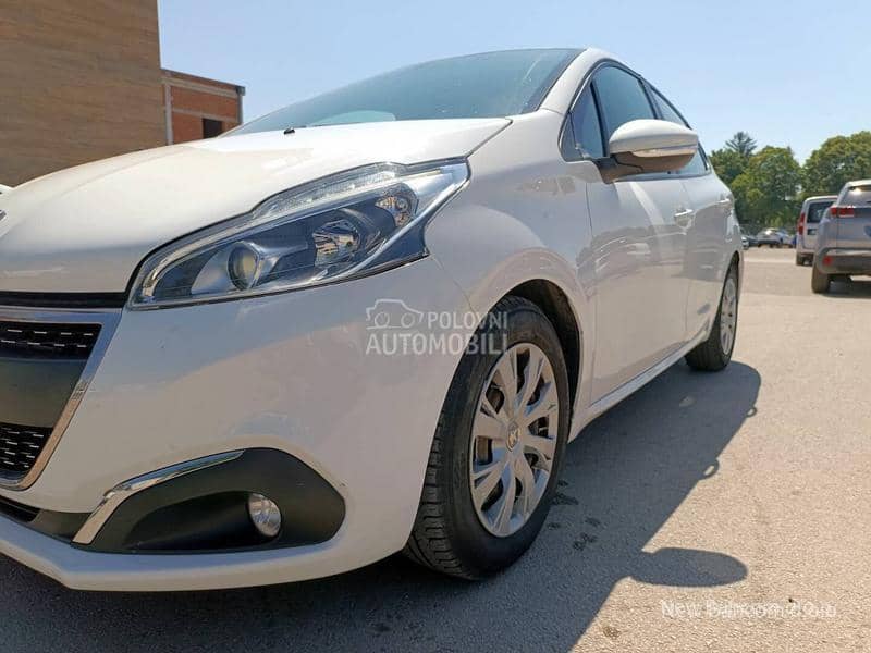 Peugeot 208 1.5BlueHDI