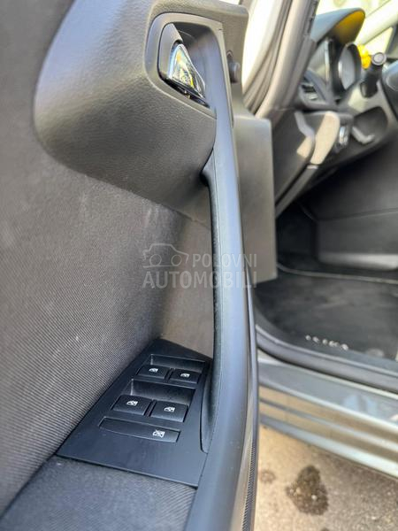 Opel Astra J 