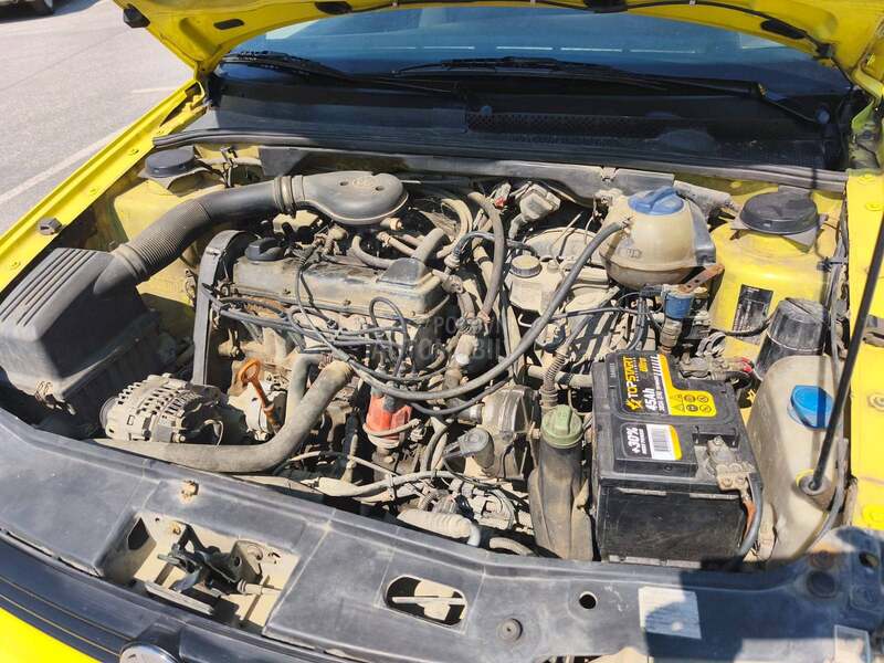 Volkswagen Golf 3 1.8