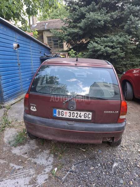 Opel Corsa B 