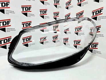 Staklo fara W246 za Mercedes Benz B 150, B 160, B 170 ... od 2016. do 2019. god.