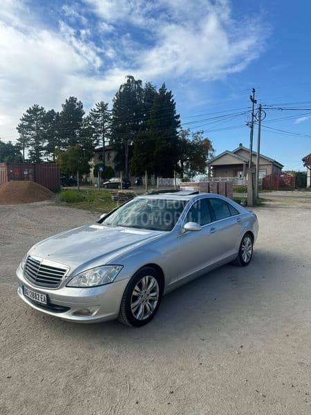 Mercedes Benz S 320 
