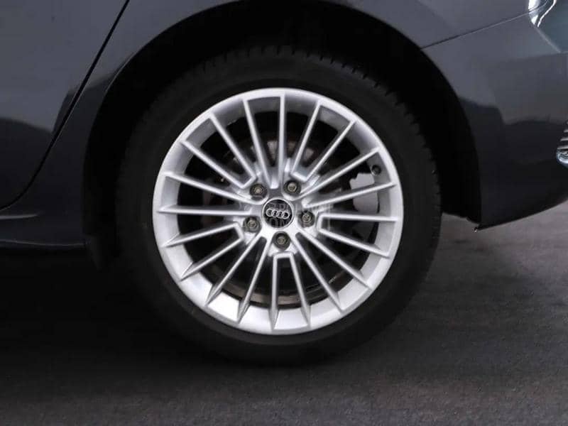 Audi A3 40 TFsle hibrid